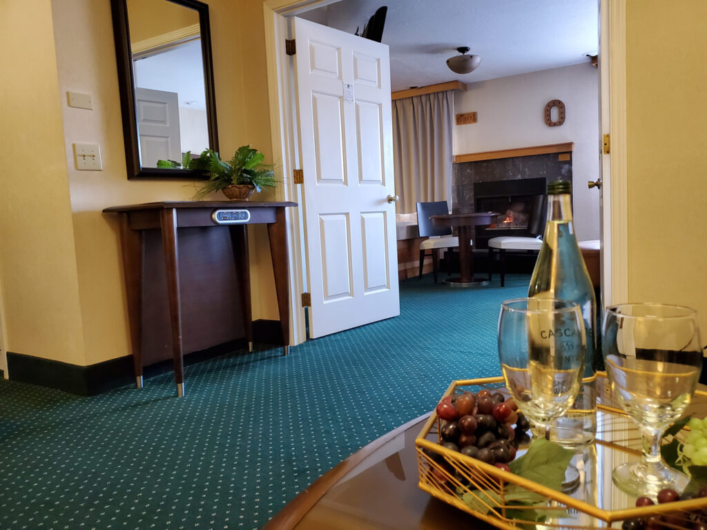 The Regency Suite Rogue Regency Inn